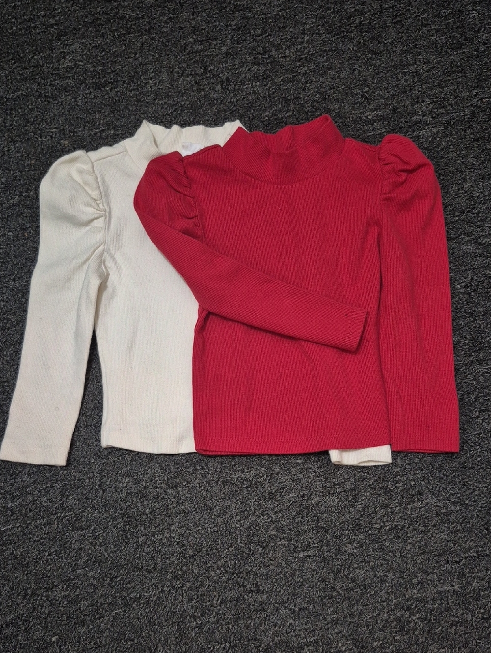 GAP Puff Shoulder Mock Neck Sweaters - Red & Cream